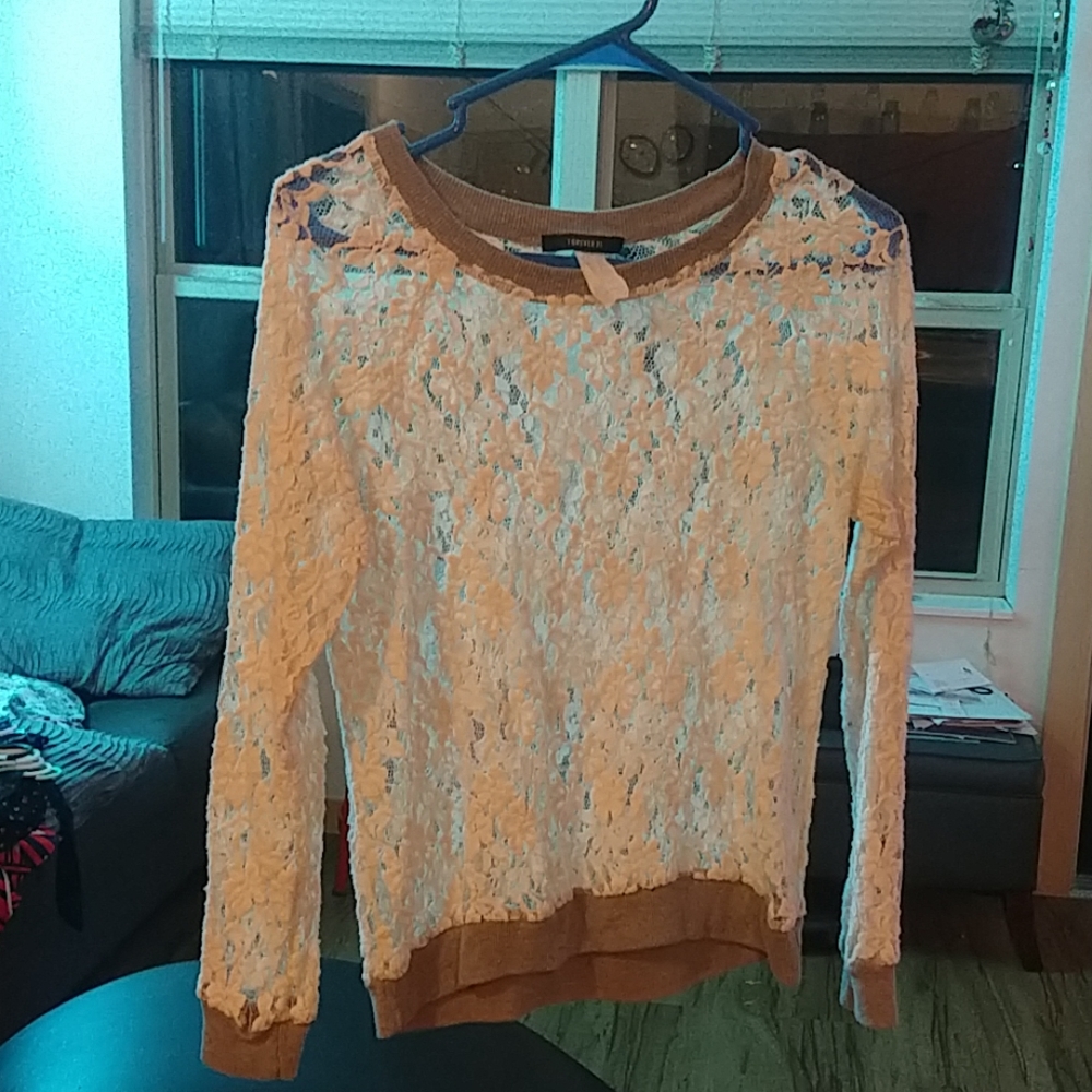Lace top